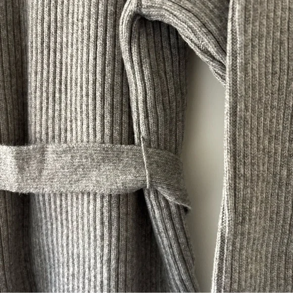 Cozy Gray Ribbed Knit Cardigan - Picture 5 of 5